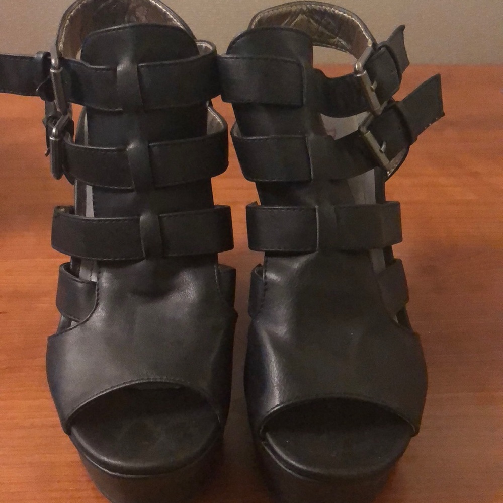 Pink & Pepper size 6 1/2